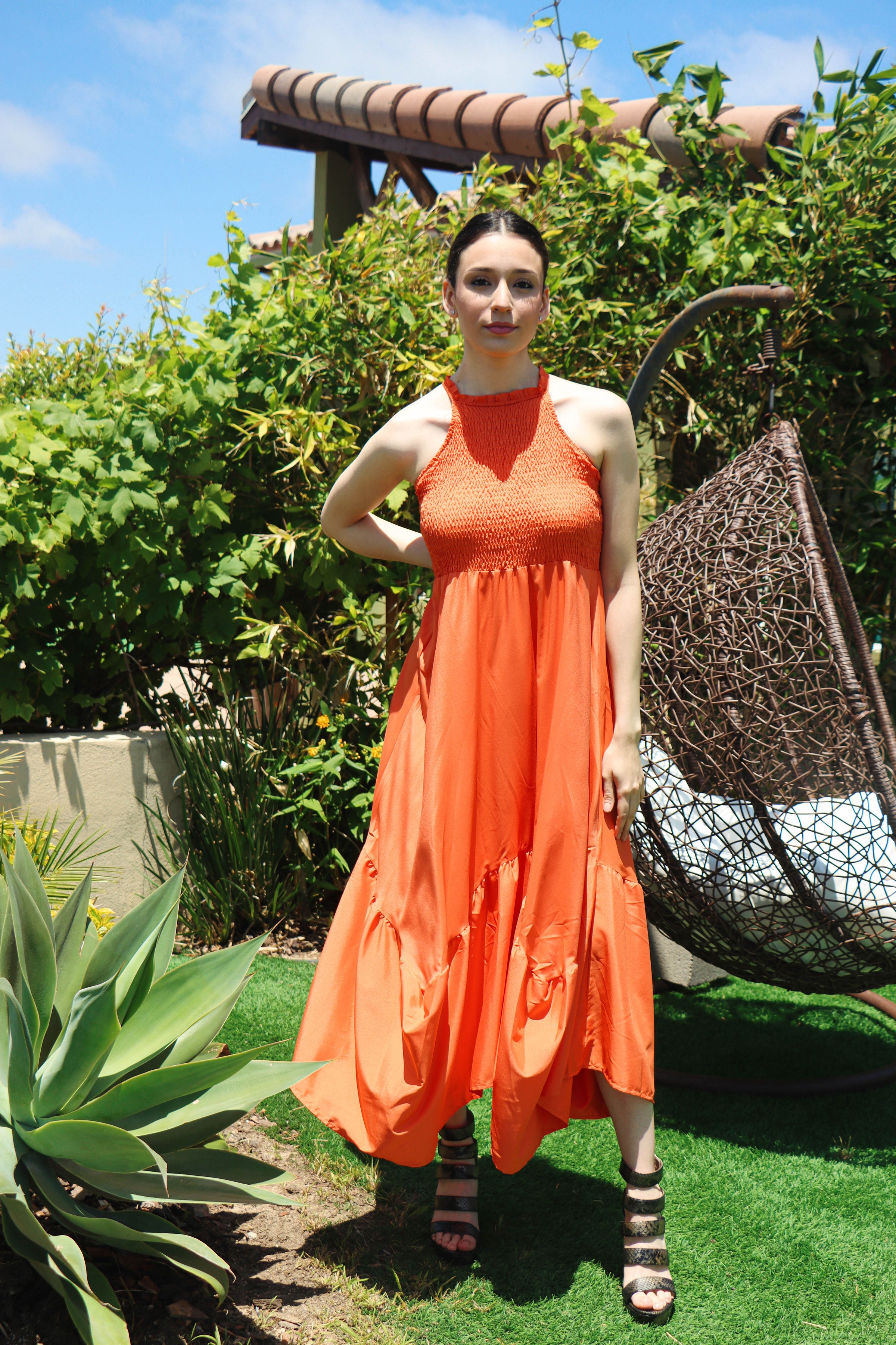 VESTIDO NARANJA ELASTICO EN PECHO